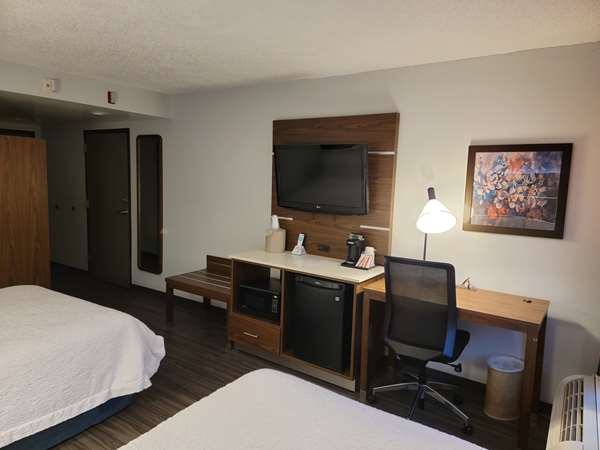  - Best Western Plus Lexington Inn
