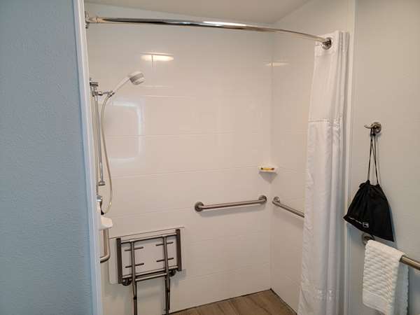  - Best Western Plus Lexington Inn