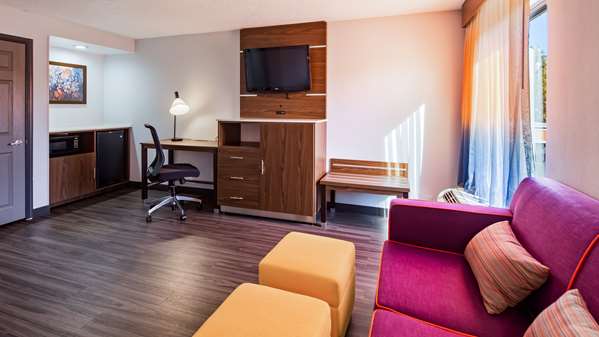  - Best Western Plus Lexington Inn