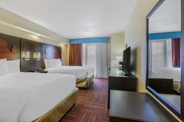 2 Double Beds, Non-Smoking, Mini Fridge, In-Room Safe, Continental Breakfast