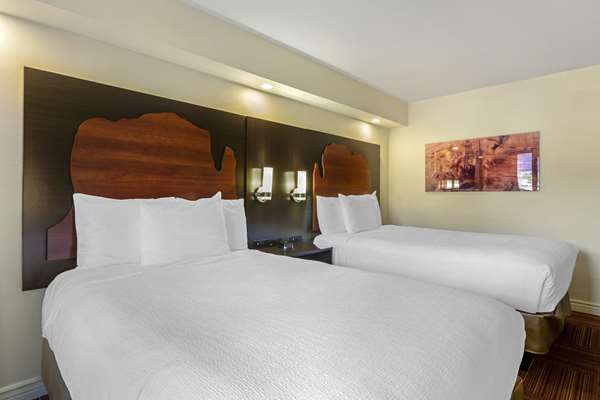 2 Double Beds, Non-Smoking, Mini Fridge, In-Room Safe, Continental Breakfast