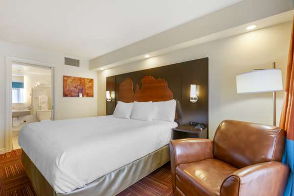 Accessible - 1 King, Mobility Accessible, Communication Assistance, Walk In Shower, Mini Fridge, In-Room Safe, Non-Smoking, Continental Breakfast