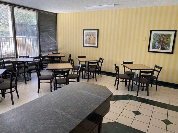 Amenities - SureStay Hotel by Best Western Fort Pierce - I-95, Exit 129