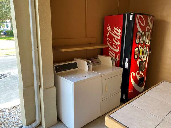  - SureStay Hotel by Best Western Fort Pierce - I-95, Exit 129