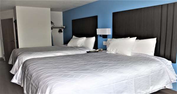  - SureStay Plus Hotel by Best Western East Niagara Falls