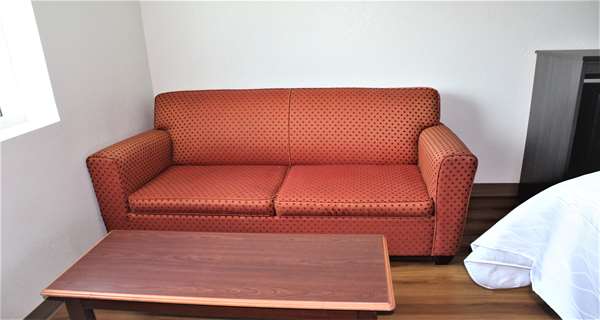  - SureStay Plus Hotel by Best Western East Niagara Falls