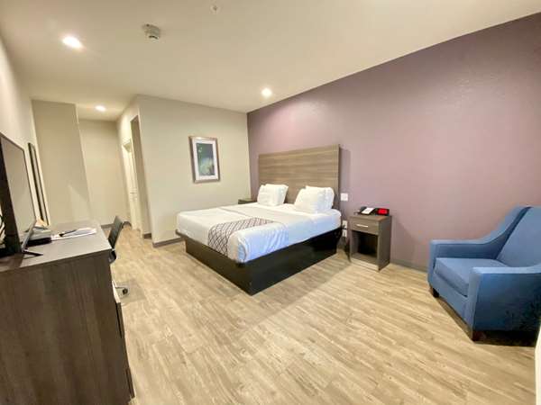  - SureStay Plus Hotel by Best Western Ada