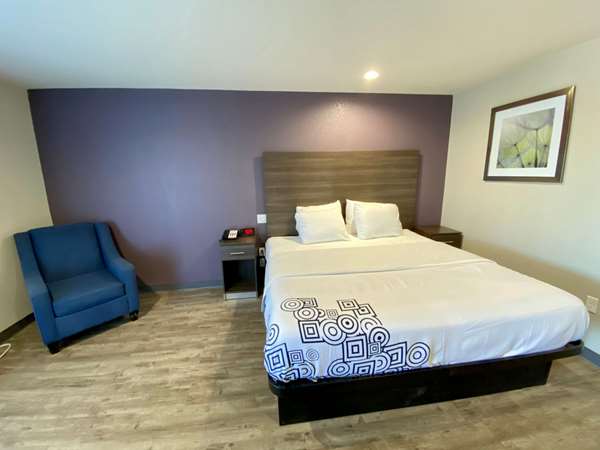  - SureStay Plus Hotel by Best Western Ada
