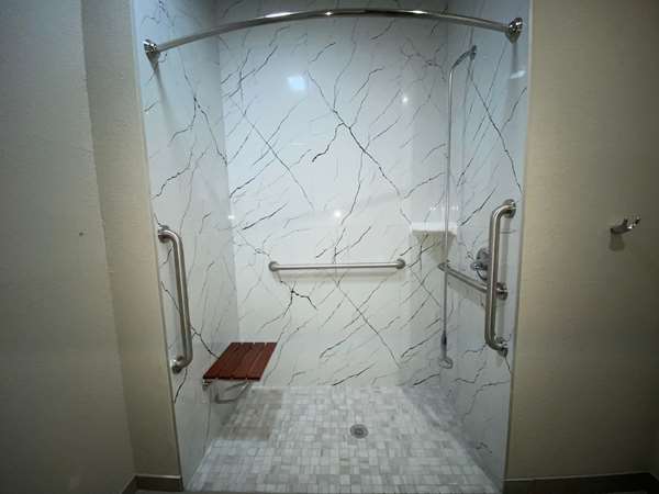  - SureStay Plus Hotel by Best Western Ada