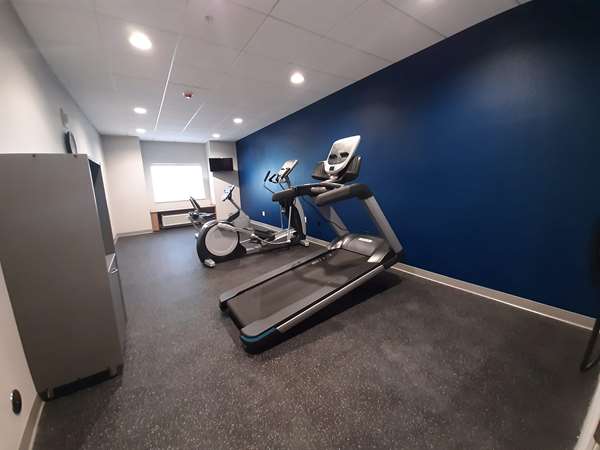 Fitness/ Exercise Room - Microtel Inn & Suites by Wyndham Loveland - I-25, Exit 259