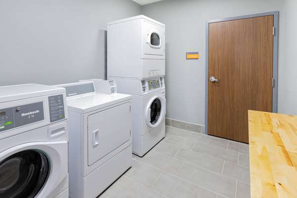 Amenities - La Quinta Inn & Suites Fort Stockton