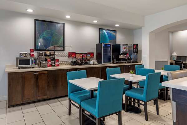 Amenities - Best Western Plus Pauls Valley Hotel