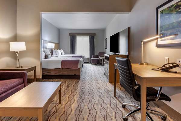  - Best Western Plus Pauls Valley Hotel