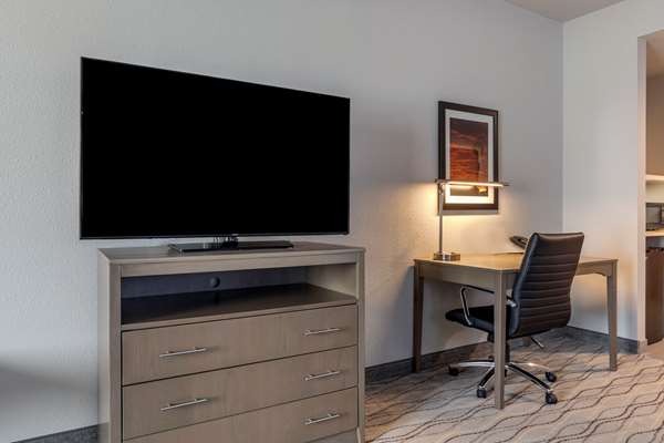  - Best Western Plus Pauls Valley Hotel