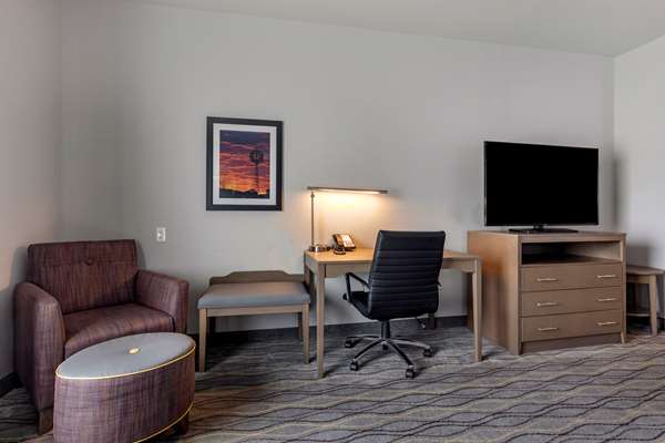  - Best Western Plus Pauls Valley Hotel