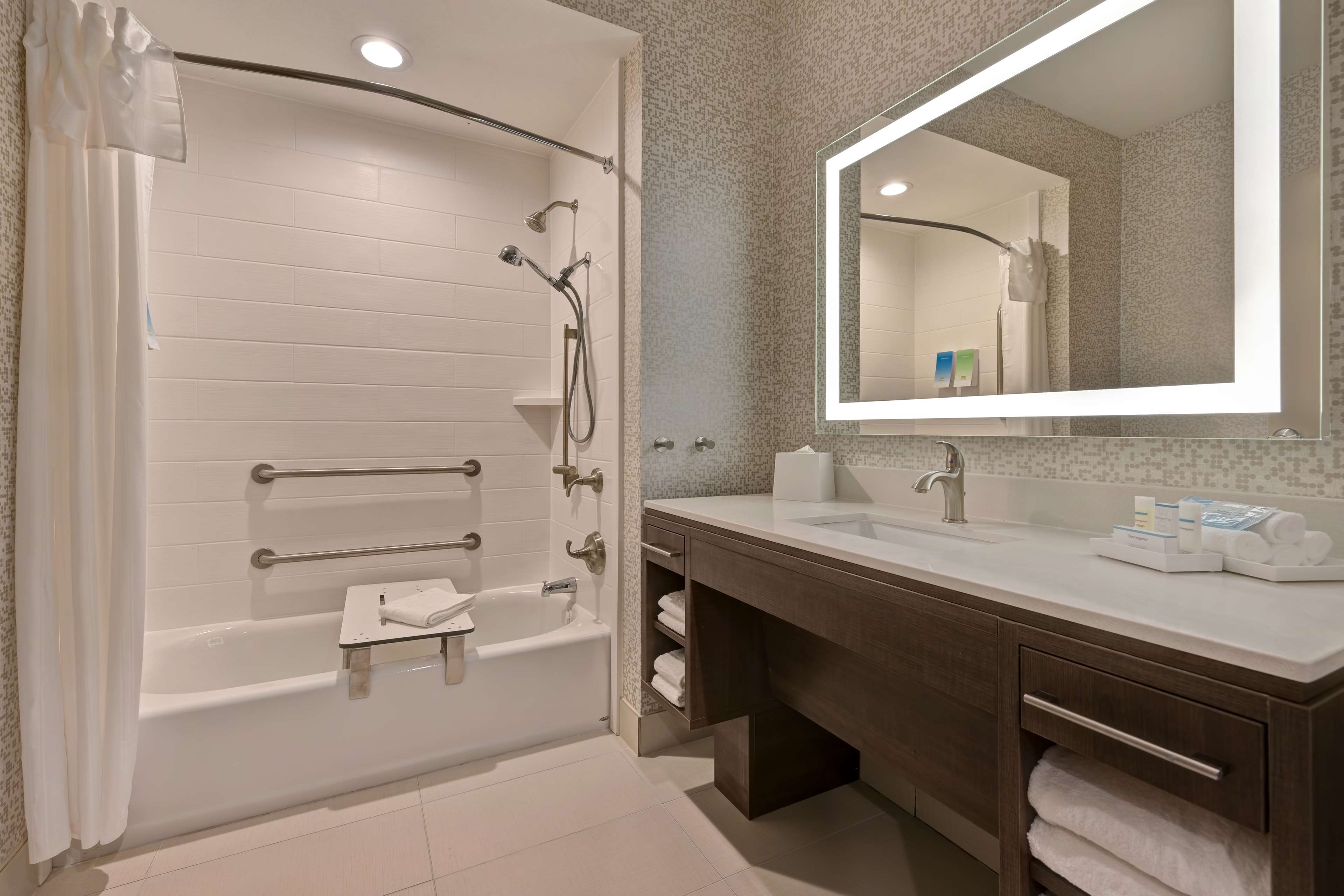 Home2 Suites by Hilton Corpus Christi Southeast Room Type - 1KG ACC TUB STUDIO NONSMOK