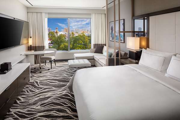  - Hilton Hotel Aventura