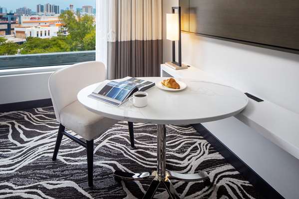  - Hilton Hotel Aventura