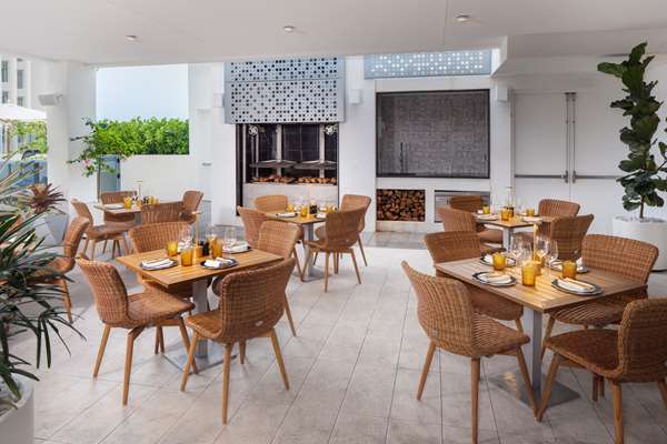 Restaurant - Hilton Hotel Aventura