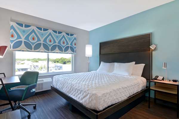  - Tru by Hilton Hotel Fort Walton Beach