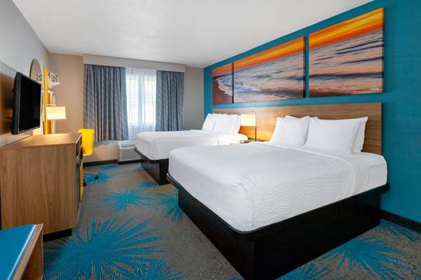  - Days Inn & Suites Cedar Point Sandusky