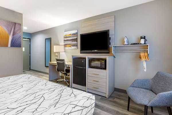  - Best Western Blythe Hotel - I-10, Exit 239