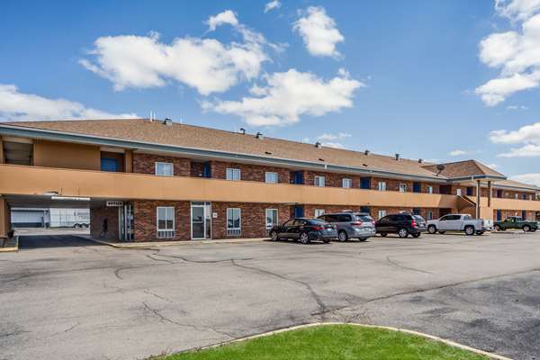 Exterior view - Rodeway Inn Lincoln