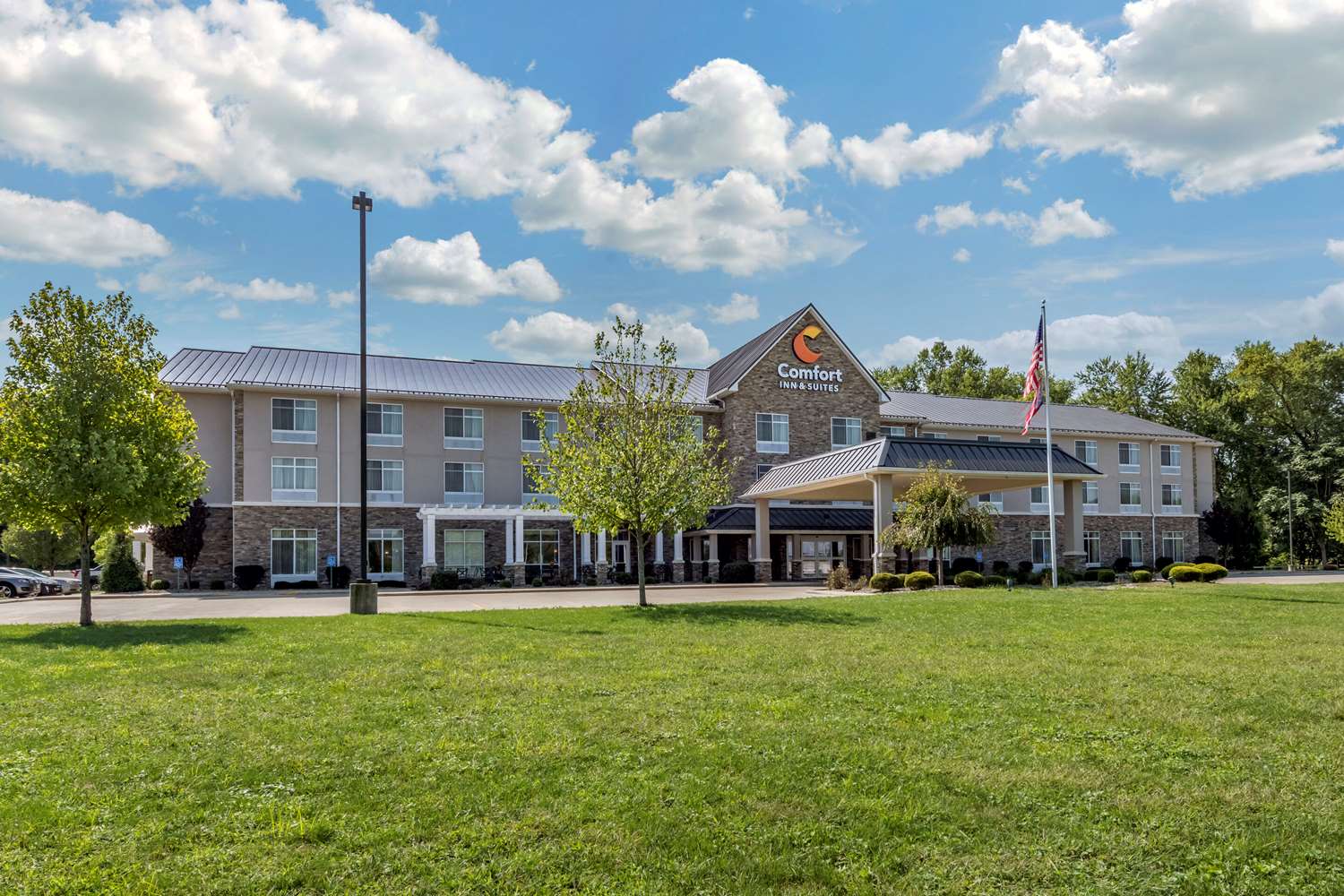 Comfort Inn & Suites Dover, OH See Discounts