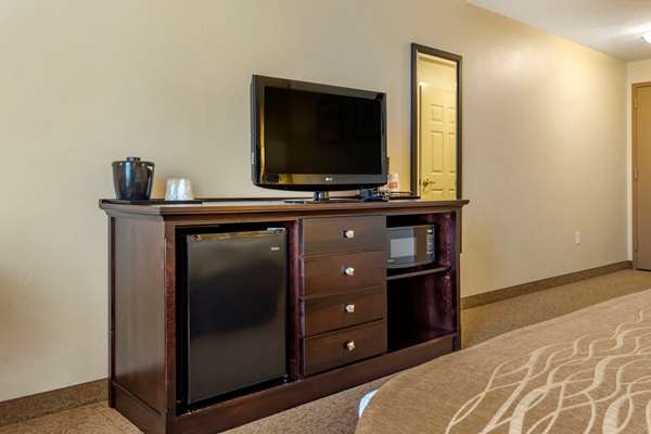  - Comfort Inn & Suites Dover