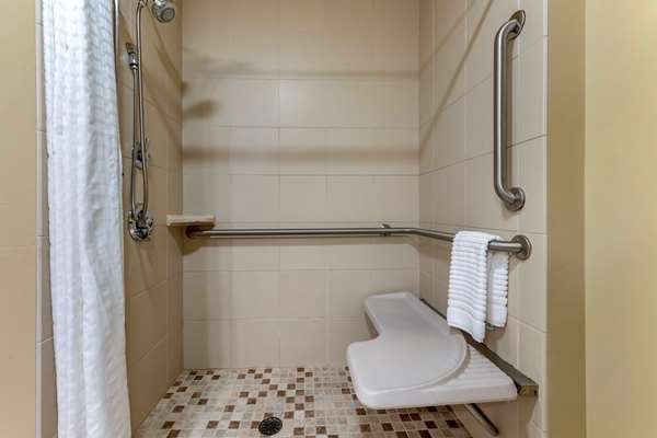  - Comfort Inn & Suites Dover