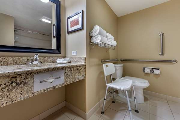  - Comfort Inn & Suites Dover
