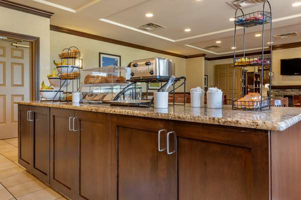 Amenities - Comfort Inn & Suites Dover