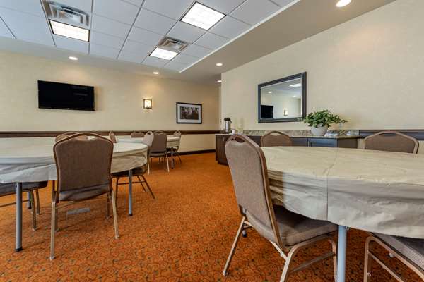  - Comfort Inn & Suites Dover