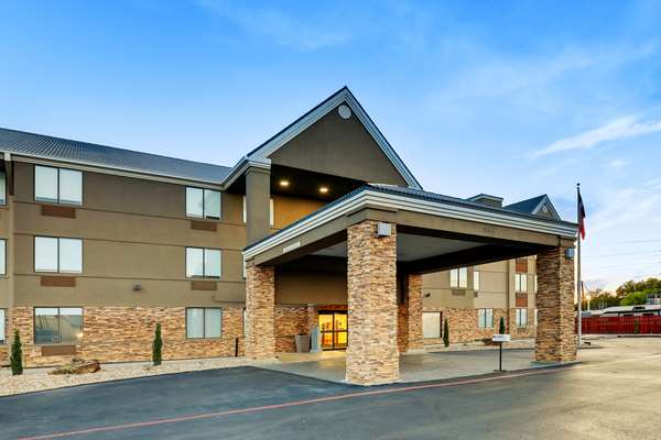 Exterior view - Best Western Plus Riata Hotel Brownwood