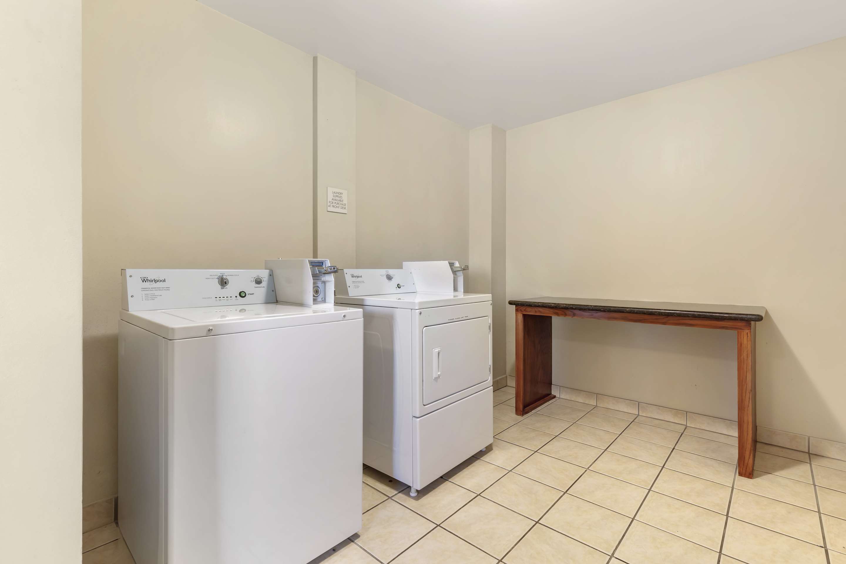 Guest Laundry | Best Western Plus Riata
