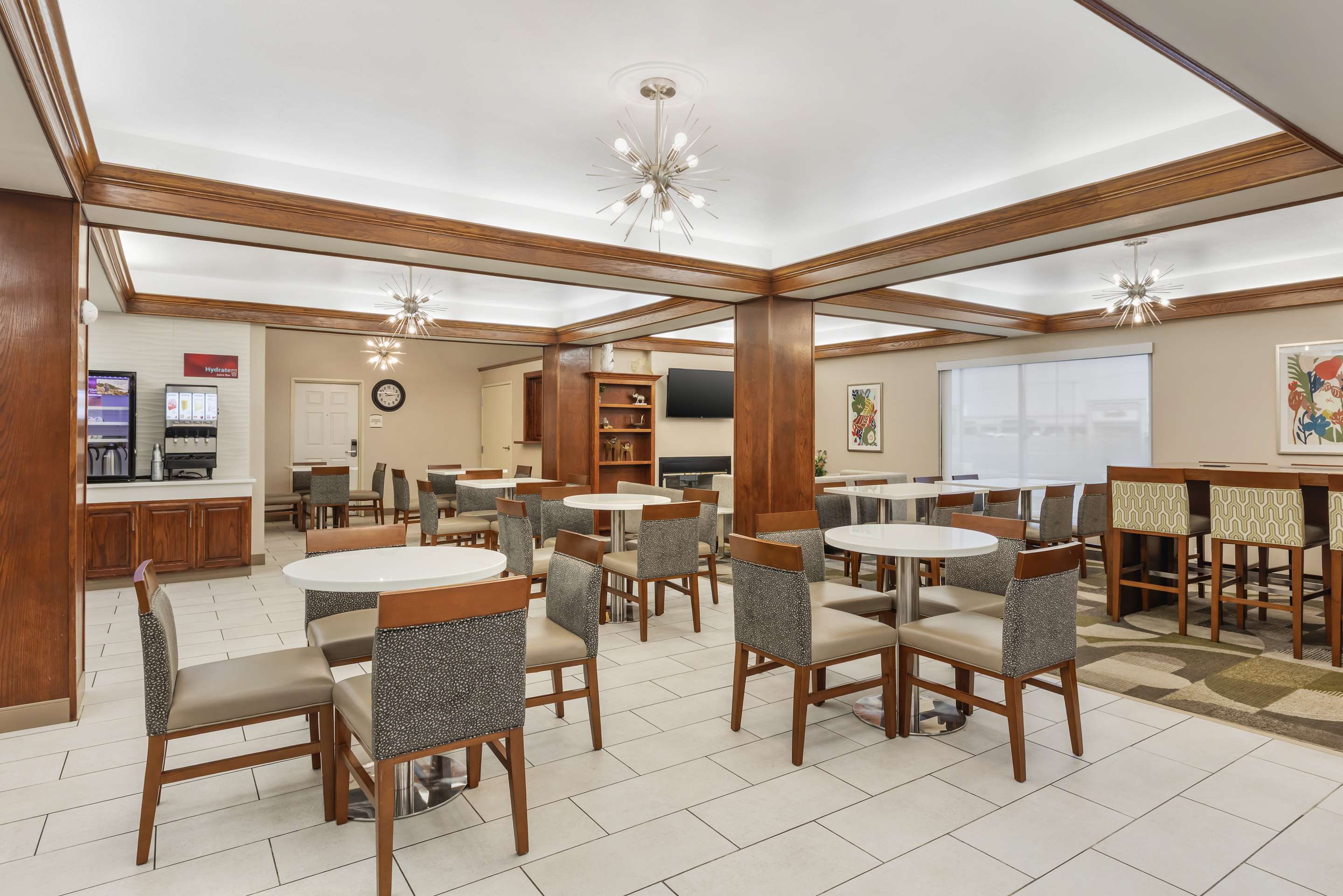 Breakfast Area | Best Western Plus Riata