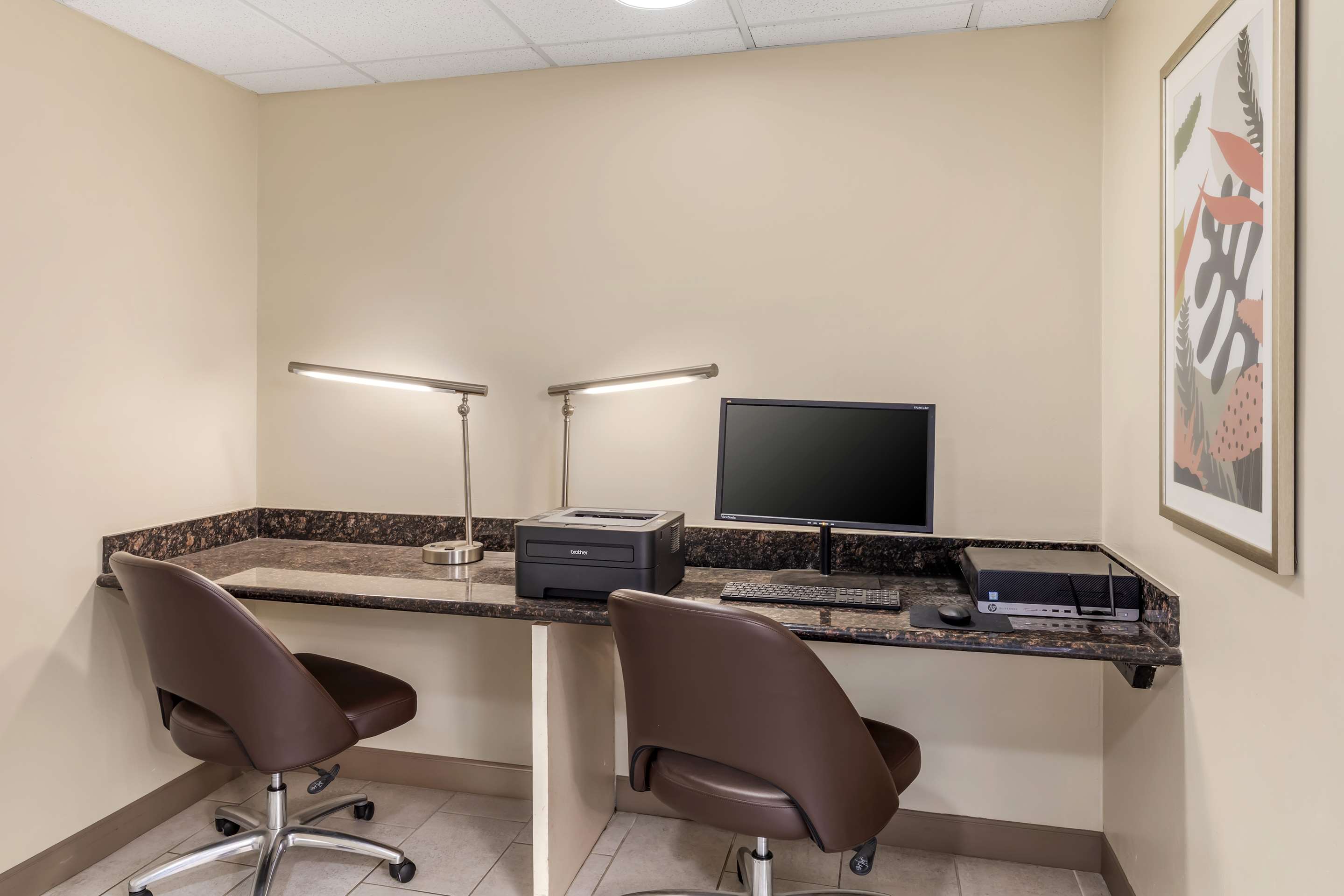 Business Center | Best Western Plus Riata
