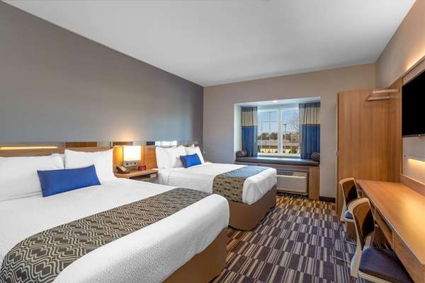  - Microtel Inn & Suites by Wyndham South Hill - I-85, Exit 12
