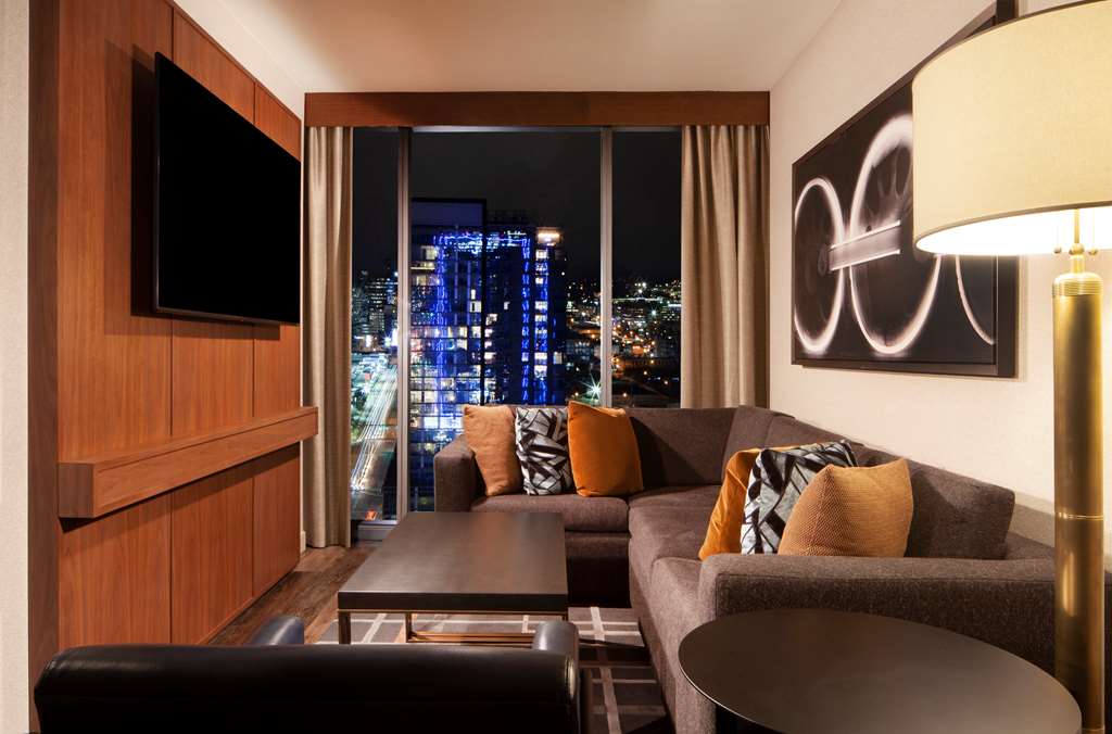 GRAND HYATT NASHVILLE - Photo 41