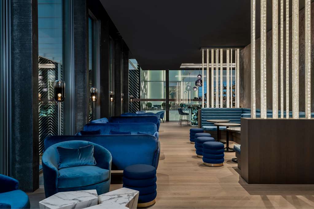HYATT REGENCY ZURICH AIRPORT - Photo 10