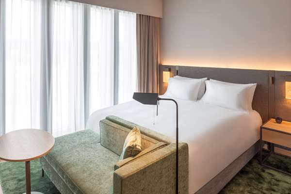 HYATT REGENCY ZURICH AIRPORT - Photo 3