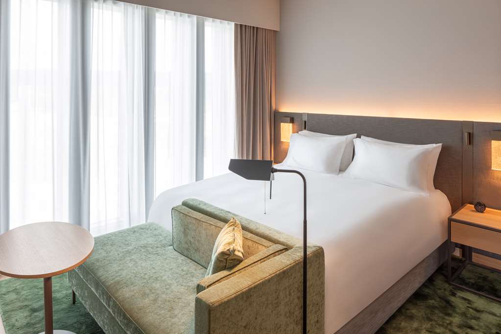 HYATT REGENCY ZURICH AIRPORT - Photo 3