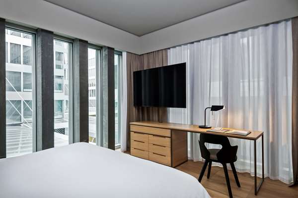 HYATT REGENCY ZURICH AIRPORT - Photo 16