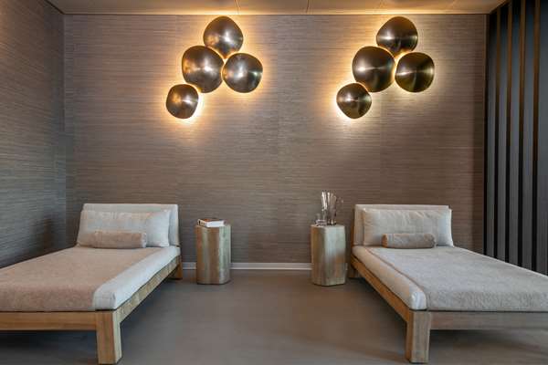 HYATT REGENCY ZURICH AIRPORT - Photo 41