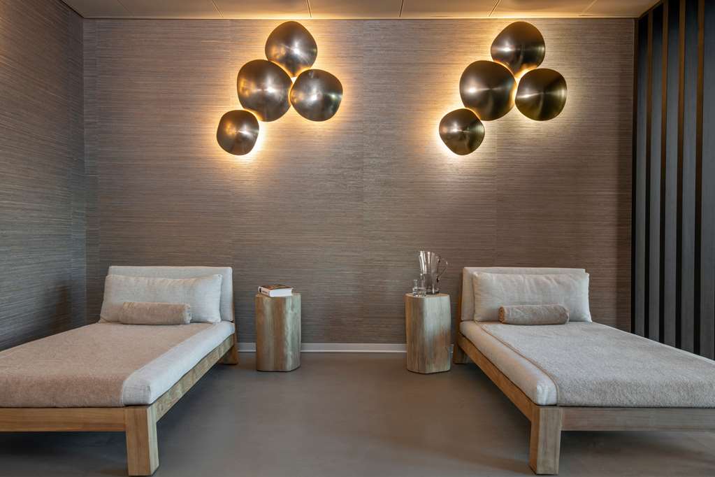 HYATT REGENCY ZURICH AIRPORT - Photo 41