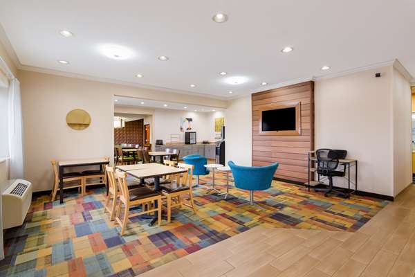  - SureStay Plus Hotel by Best Western Minot