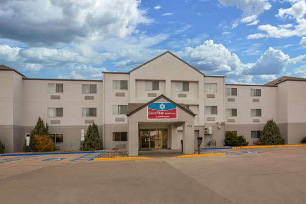 Exterior view - SureStay Plus Hotel by Best Western Minot