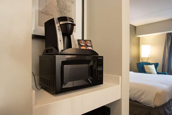  - Mosey Buffalo Williamsville Hotel - I-290, Exit 7