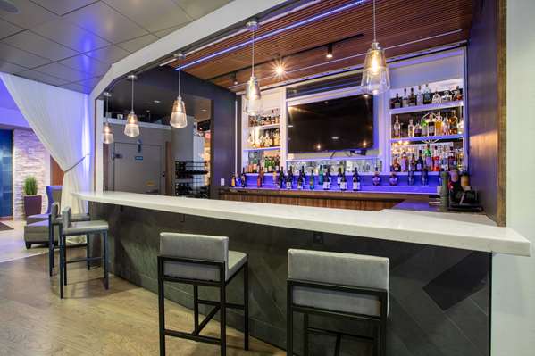 Bar - Mosey Buffalo Williamsville Hotel - I-290, Exit 7