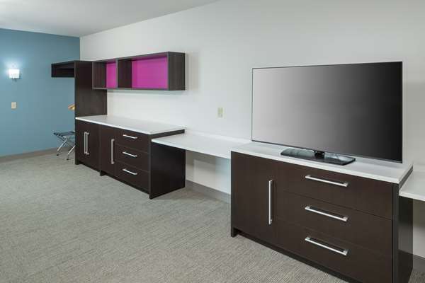  - Home2 Suites by Hilton Cultural District Fort Worth